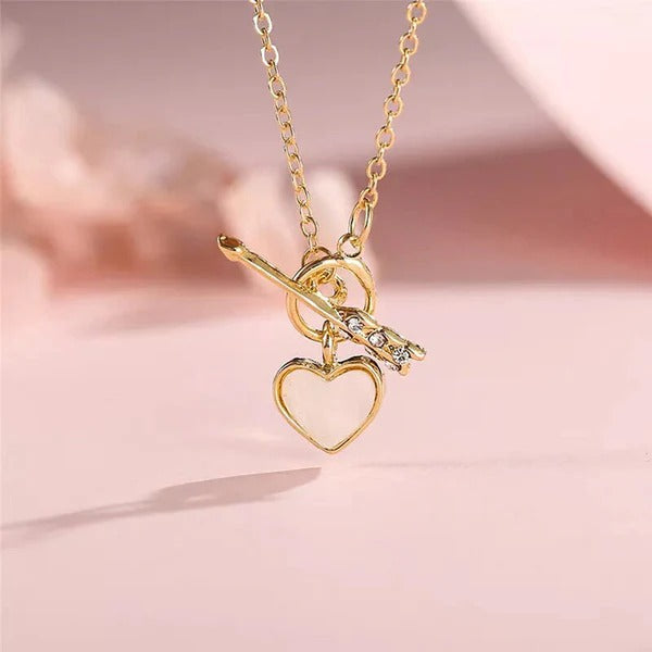 Driara 033 Golden Heart Pendant Necklace for Women | Elegant Gold Plated Chain | Stylish Daily Wear Jewellery